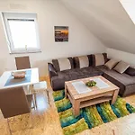 Modern And Vibrant Apartamento *