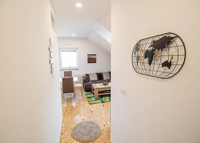 Modern And Vibrant Apartamento