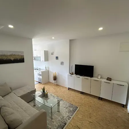 Modern And Vibrant Lublaň
